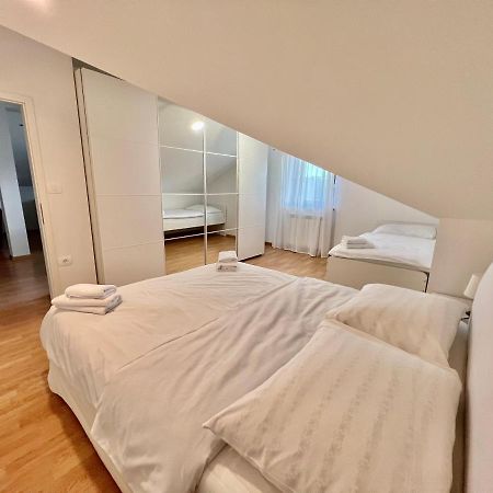 Hop House Garni Hotel Postojna Ngoại thất bức ảnh