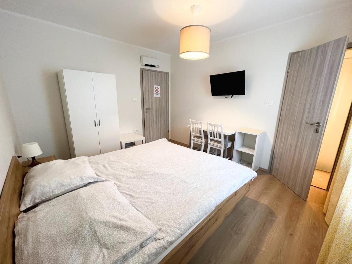 Hop House Garni Hotel Postojna Ngoại thất bức ảnh
