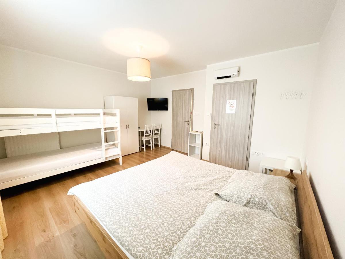 Hop House Garni Hotel Postojna Ngoại thất bức ảnh
