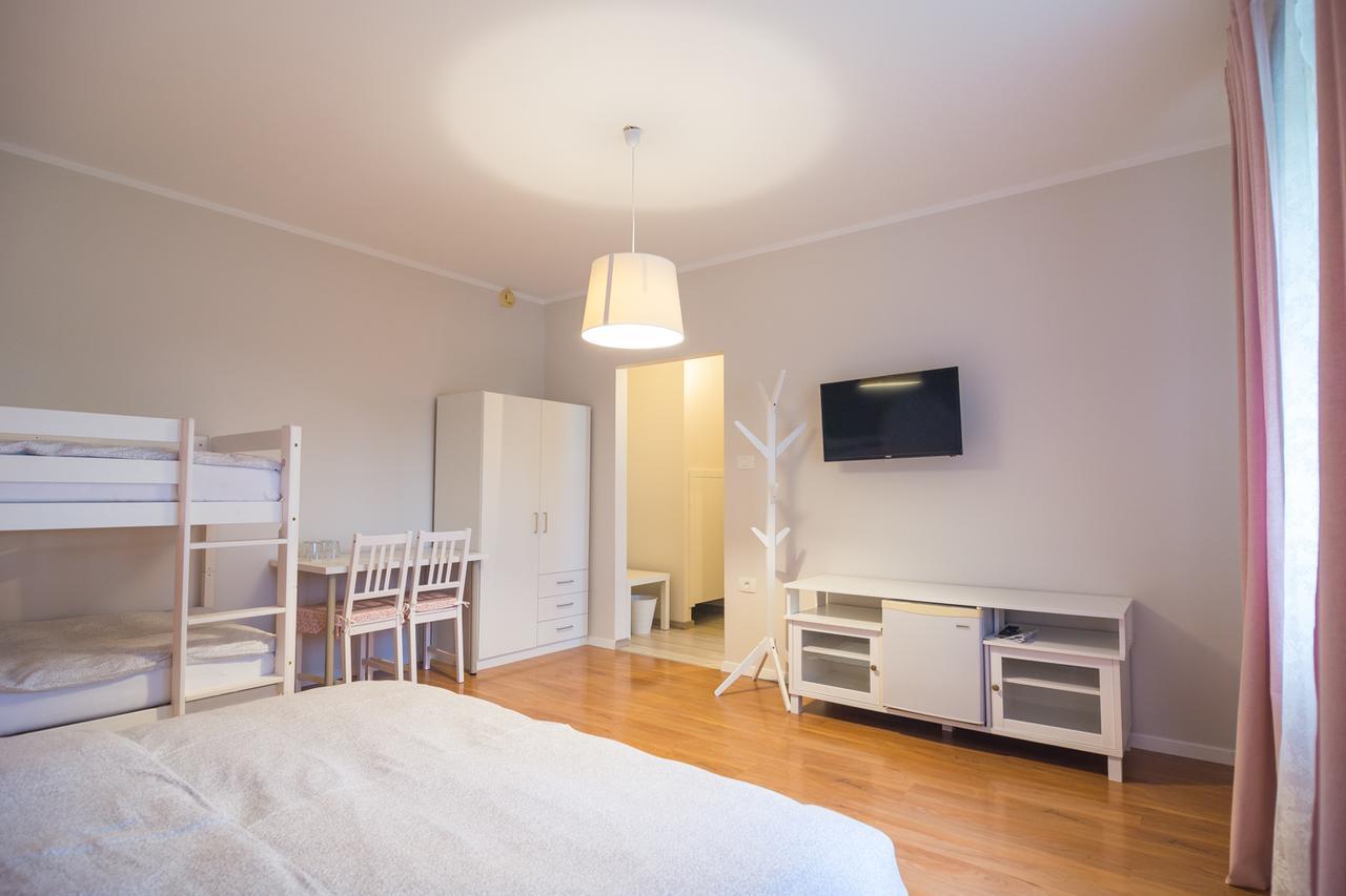 Hop House Garni Hotel Postojna Ngoại thất bức ảnh