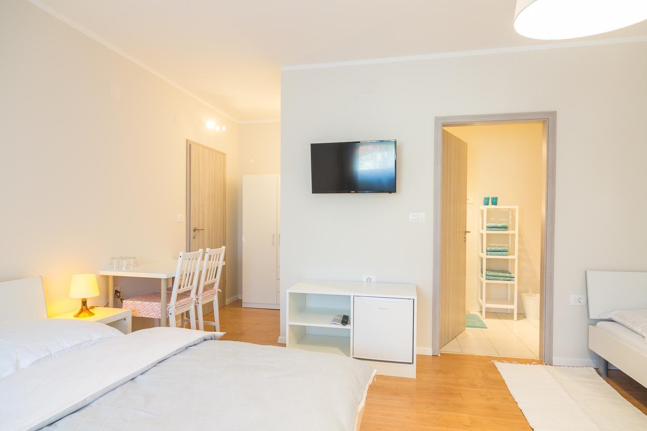 Hop House Garni Hotel Postojna Ngoại thất bức ảnh