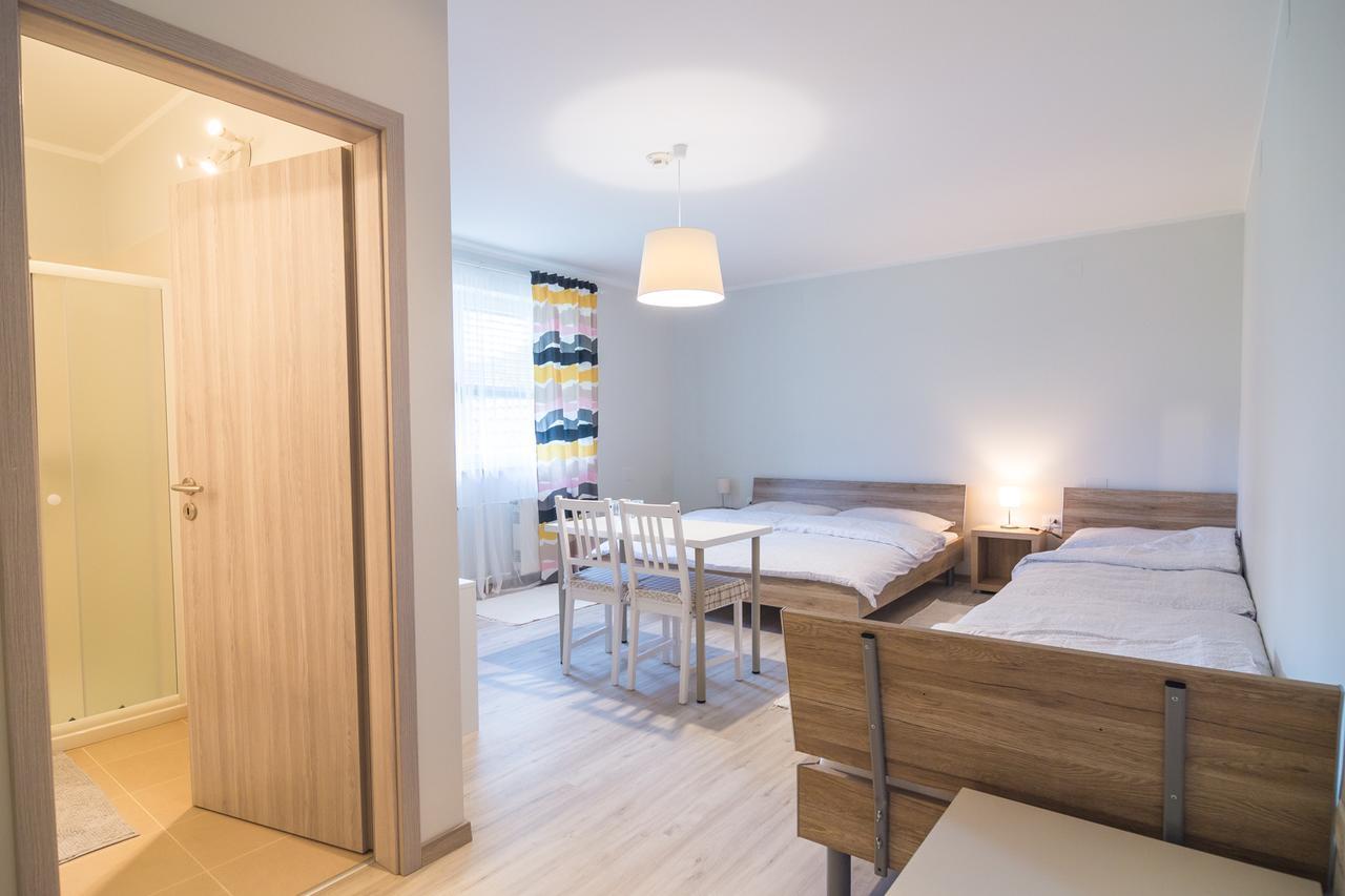 Hop House Garni Hotel Postojna Ngoại thất bức ảnh