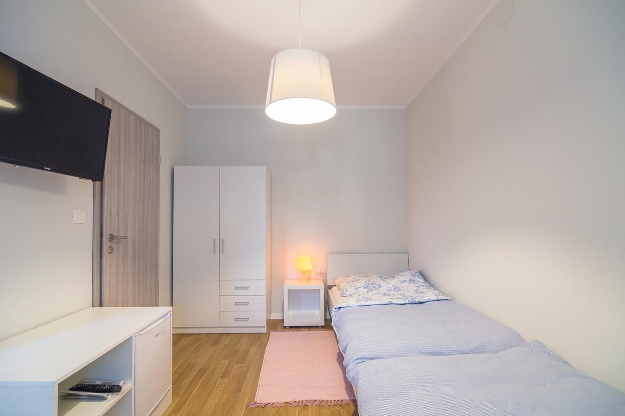 Hop House Garni Hotel Postojna Ngoại thất bức ảnh